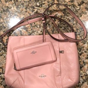 Coach purse and wallet